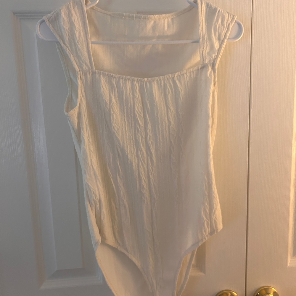 Elegant Cream Sleeveless Top